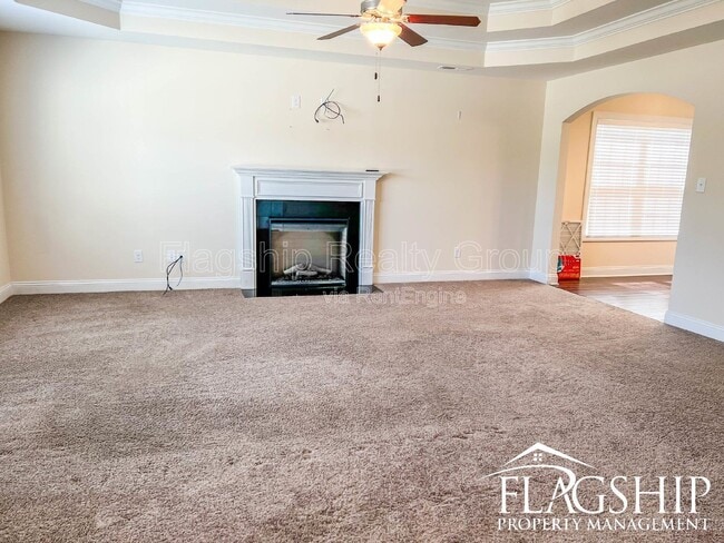 Building Photo - 118 Quail Hollow Dr