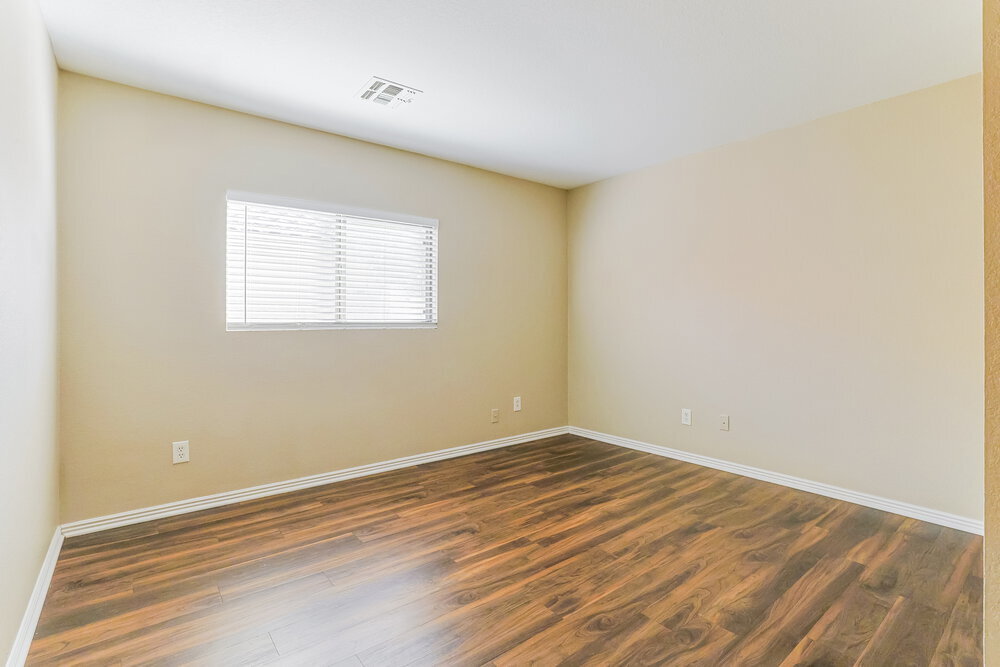 Building Photo - 8505 E Meseto Ave