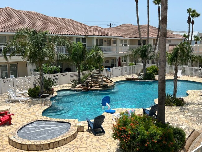 Building Photo - Resort-Style Island Living at Joya Del Mar!