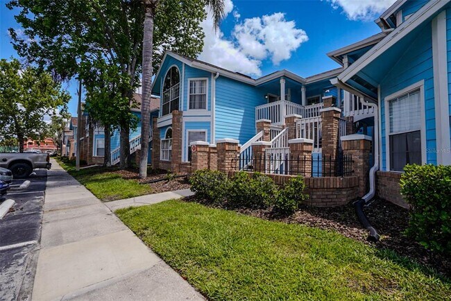 Building Photo - 2747 N Poinciana Blvd