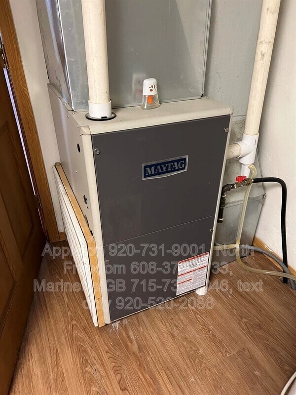 Building Photo - 310 Main St