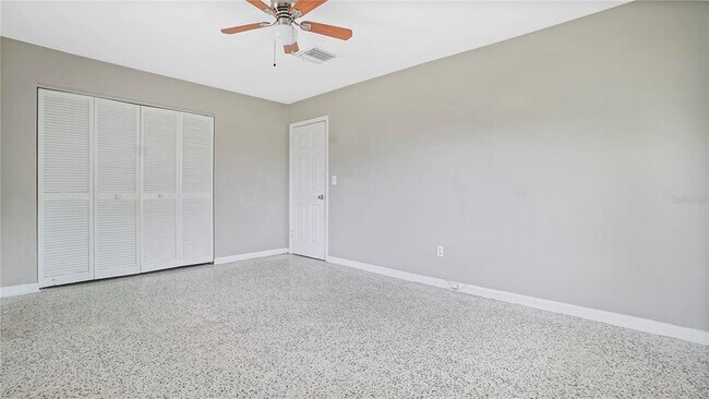 Building Photo - 1367 Gainesville Dr