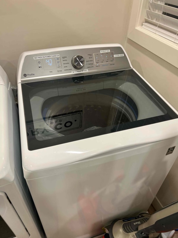 Building Photo - 5001 Whitney Ave