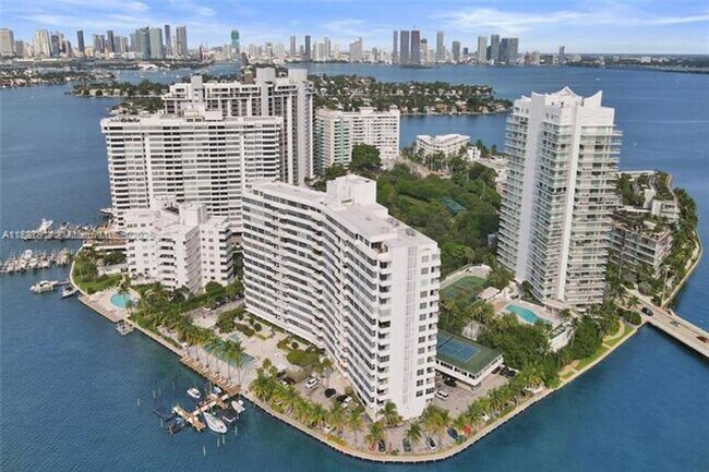 Primary Photo - 20 Island Ave