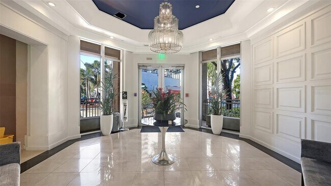 Building Photo - 1350 Main St