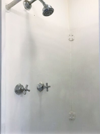 Building Photo - 2315 N Charles St