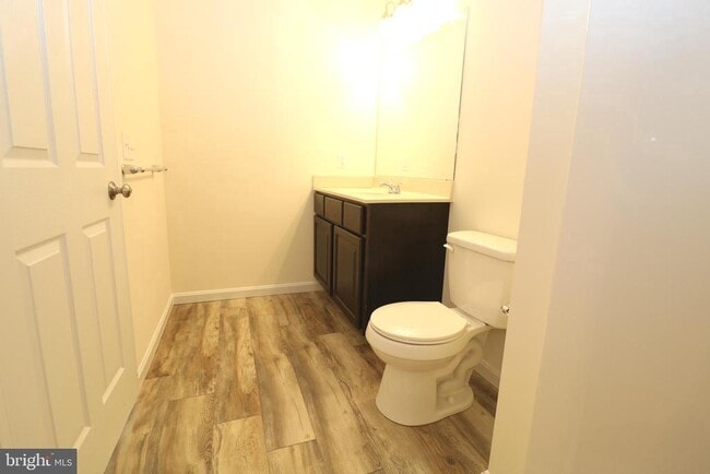 Building Photo - 72 Filbert Dr