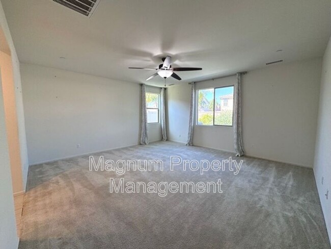 Building Photo - 34913 Limecrest Pl