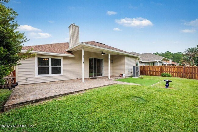 Building Photo - 711 Sid Dr