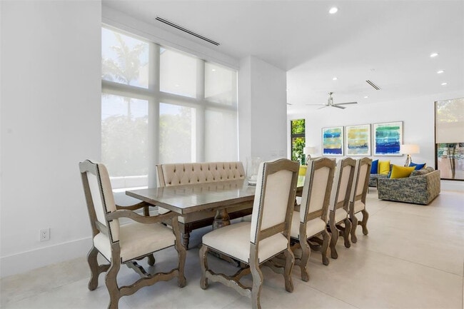 Building Photo - 2001 Marietta Dr