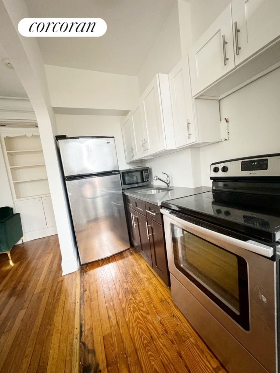 Building Photo - 436 MacDonough St