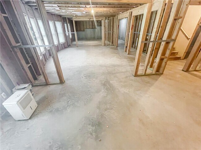 Building Photo - 5840 Zelkova Dr