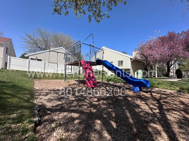 Building Photo - NO DEPOSIT option available for qualified ...
