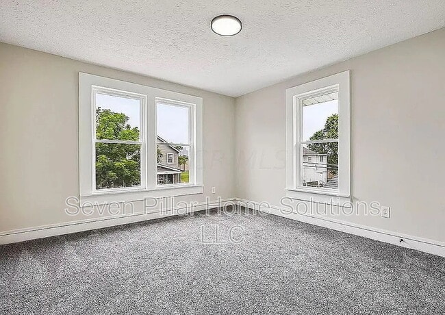 Building Photo - 780 Gibbard Ave