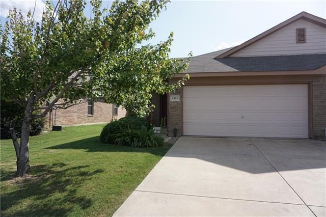 Building Photo - 1433 Ravenwood Dr