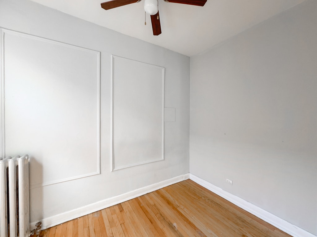 Building Photo - 1055 W George