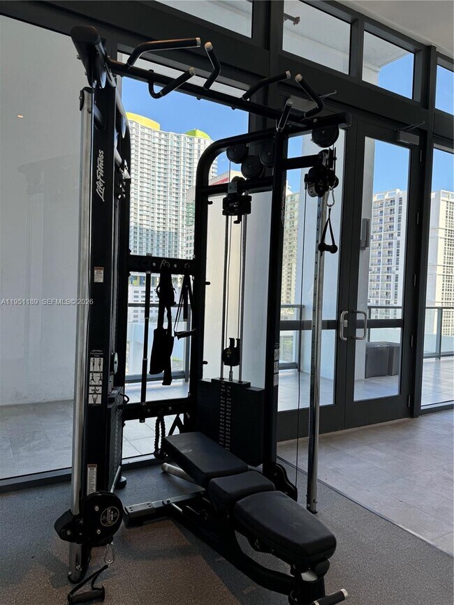 Building Photo - 239 SW 9th St