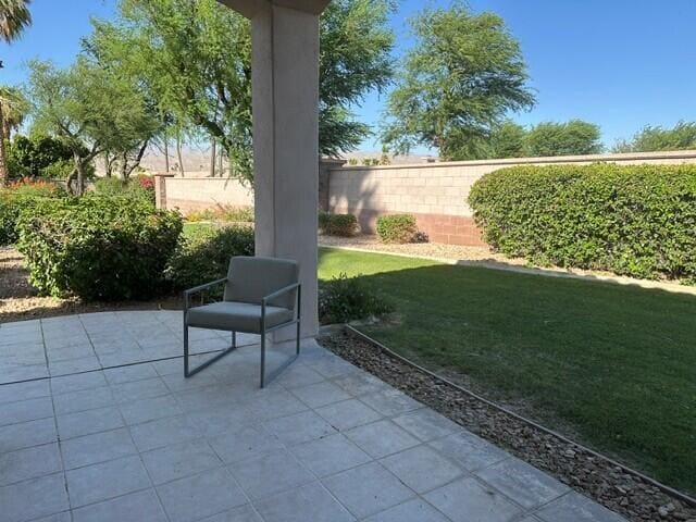 Building Photo - 37624 Breeze Way