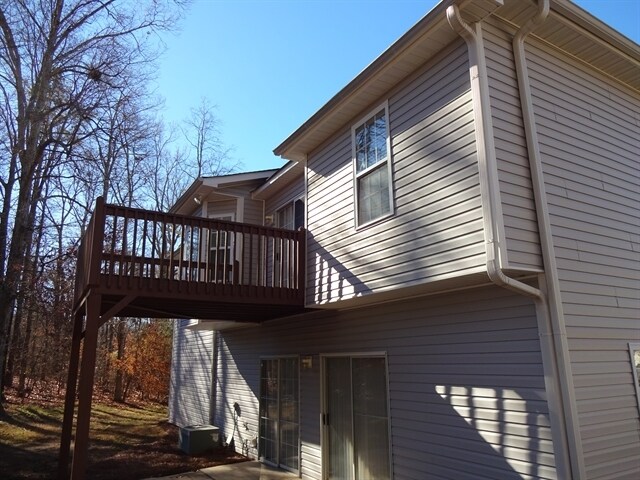 Building Photo - 3701 Tate Pl