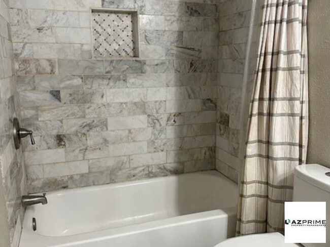 Building Photo - Blessed home