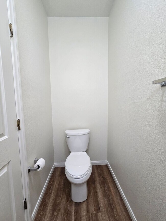 Building Photo - A Fabulous single story home in NW Las Vegas