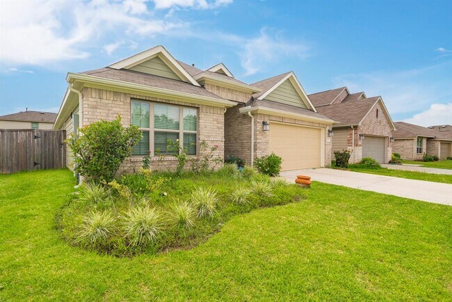 Building Photo - 22035 Juniper Crossing Dr