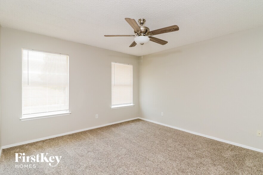 Building Photo - 7213 Ashbourne Way