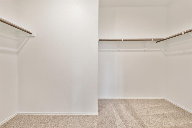 Building Photo - 10713 Steinbeck Dr