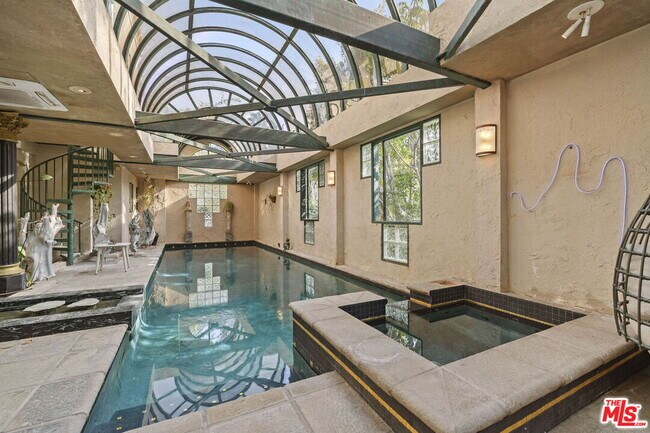 Building Photo - 9213 Warbler Way