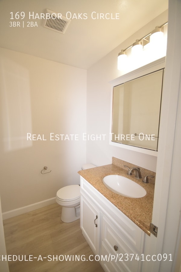 Building Photo - 169 Harbor Oaks Cir