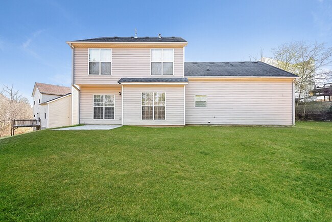 Building Photo - Fantastic 4bd/2.5ba home! Let yourself in!