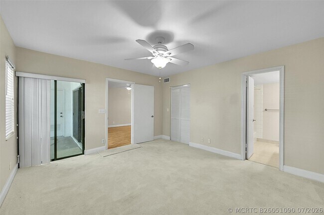 Building Photo - 2518 NW 89th Dr