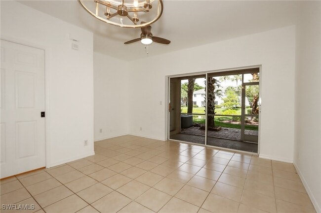 Building Photo - 10034 Poppy Hill Dr