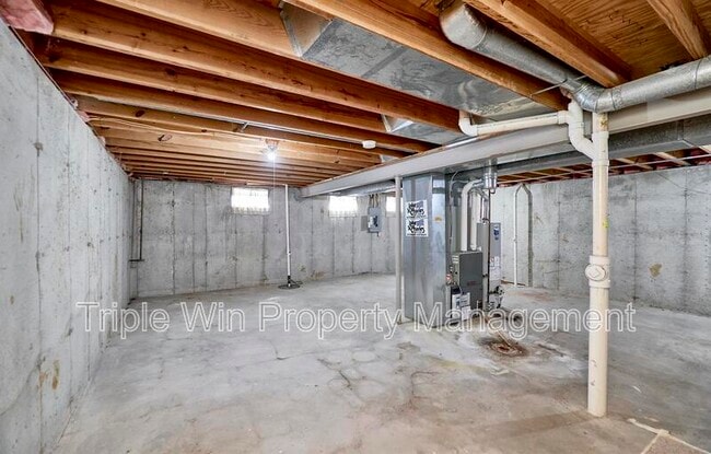 Building Photo - 4310 Castle Rock Ct