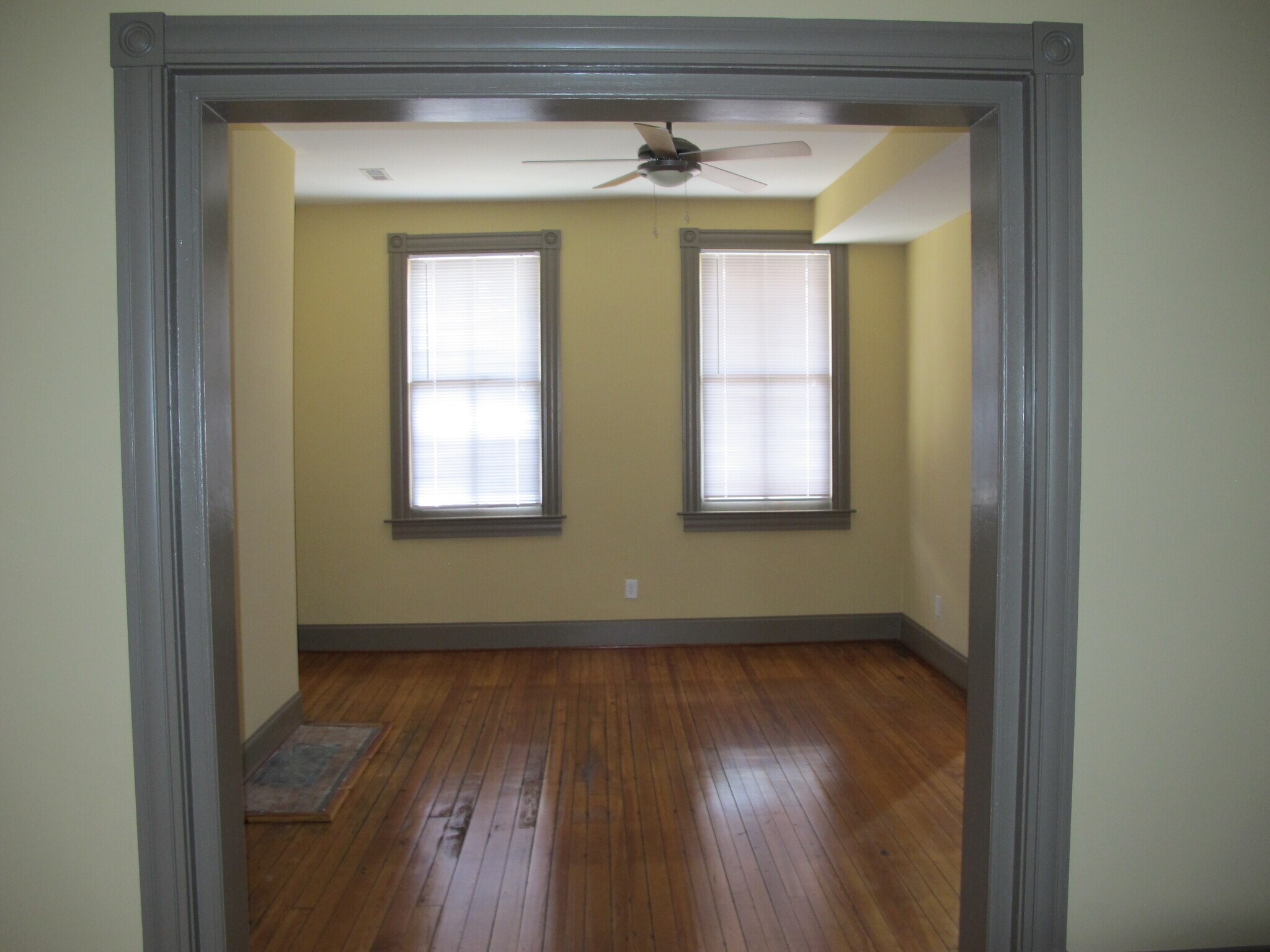 Building Photo - 1307 Bainbridge St