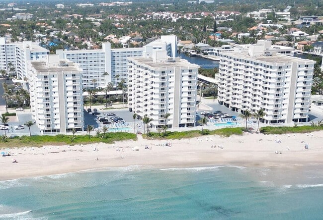 Building Photo - 3215 S Ocean Blvd