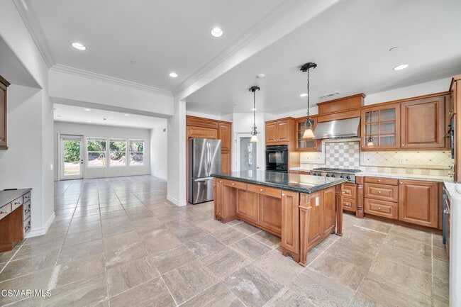 Building Photo - 765 Coral Ridge Ct