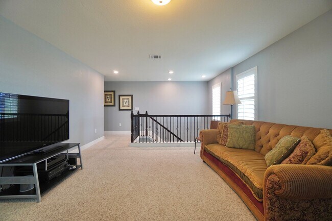 Building Photo - 7016 Lickeen Ct