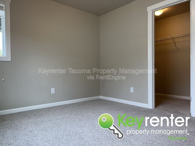 Building Photo - 16128-16181 81 Ave E