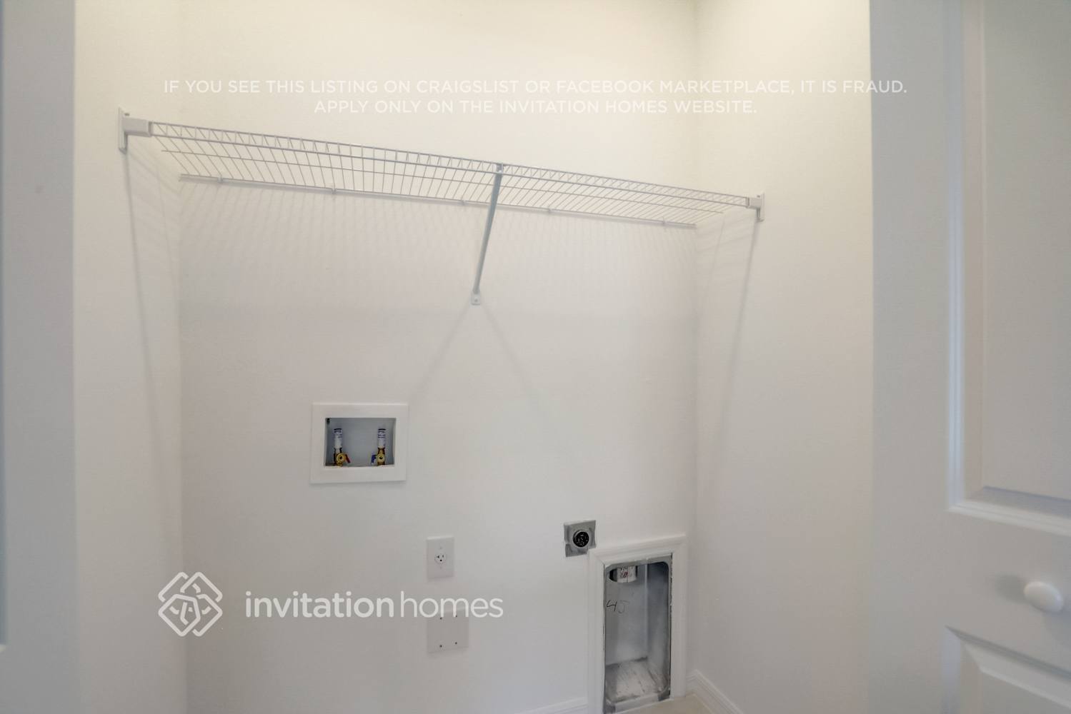 Building Photo - 2059 E Landings Wy