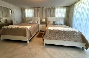 Building Photo - 3640 N Ocean Dr