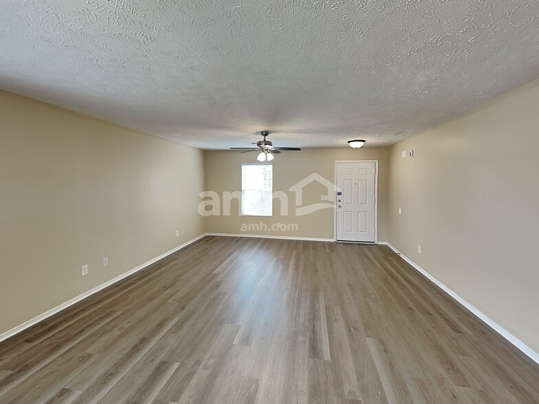 Building Photo - 5000 Hancock Cir