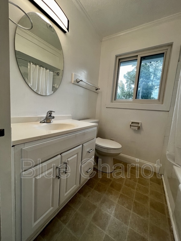 Building Photo - 4100 Pittsford Rd