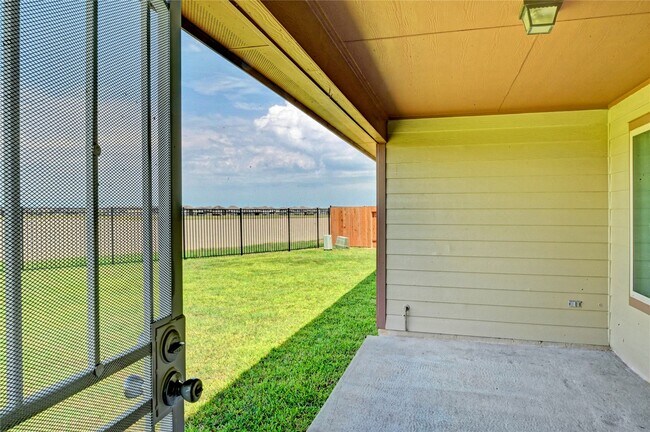 Building Photo - 9230 Mission Arbor Ln
