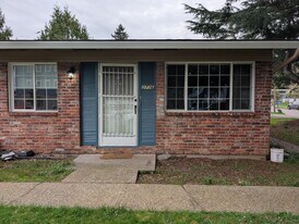 Building Photo - 3736 SE 165th Ave