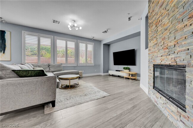 Building Photo - 1289 Vietti St