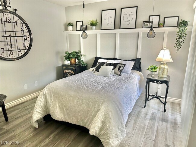 Building Photo - 2700 Lodestone Dr