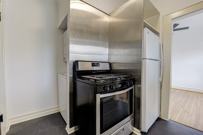 Building Photo - 1516 Bonnie Brae St