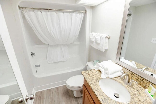 Building Photo - 1700 N Ocean Blvd