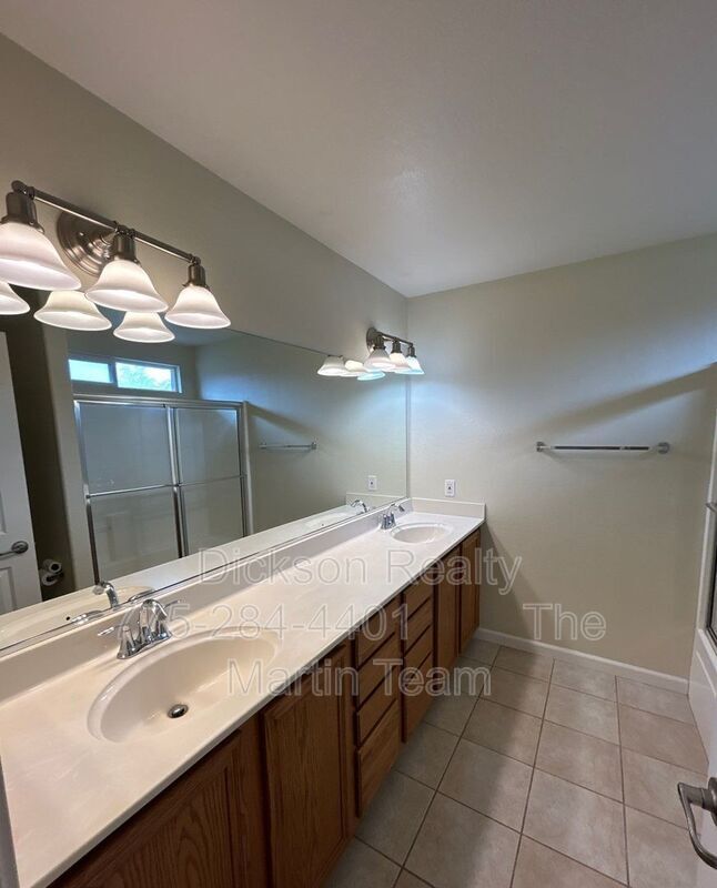 Building Photo - 1210 Haistar Ct